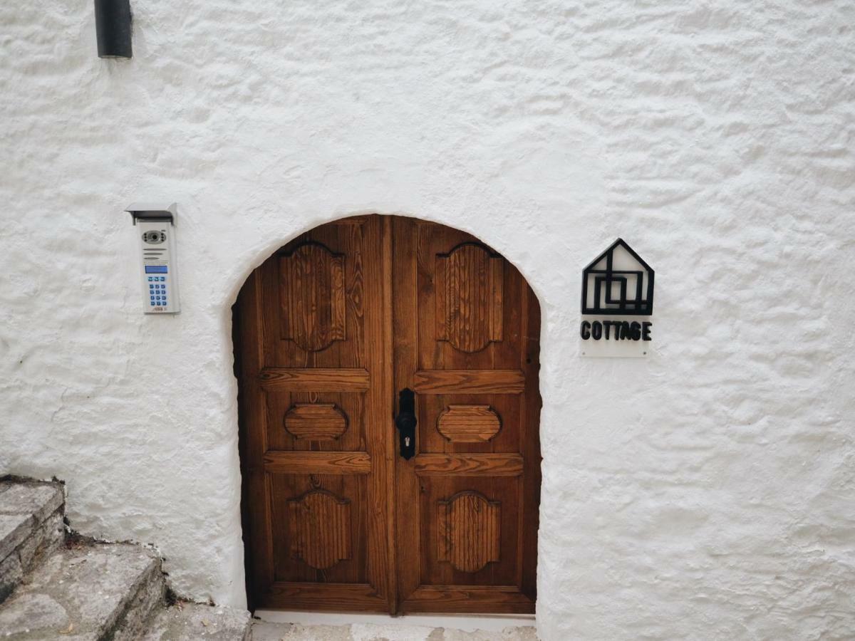 Bono Old Town מרמריס